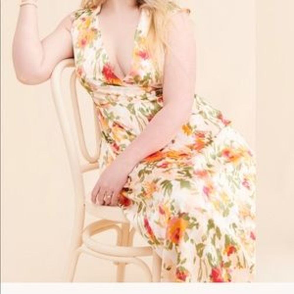 Anthropologie Hutch Ella Floral Open Back Maxi Dress Multicolor Size 2